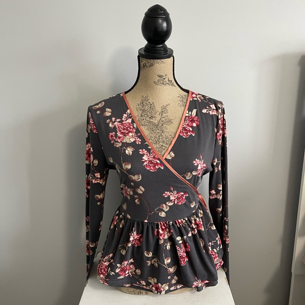 Floral Wrap Top - Black and Pink